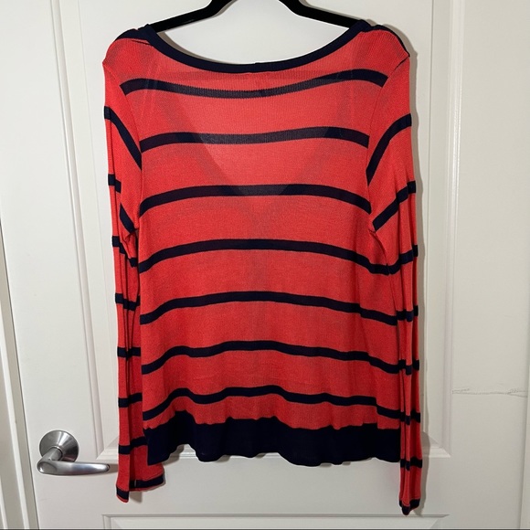 Splendid Sweater - Picture 2 of 6